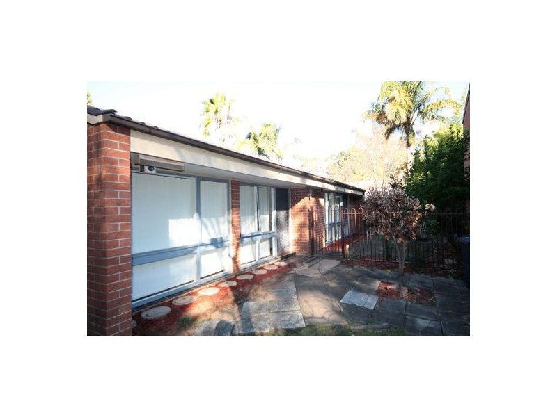 27/15-19 Fourth Avenue, Macquarie Fields NSW 2564