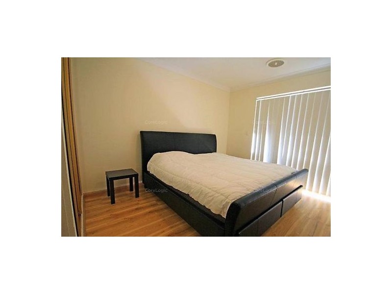 27/15-19 Fourth Avenue, Macquarie Fields NSW 2564