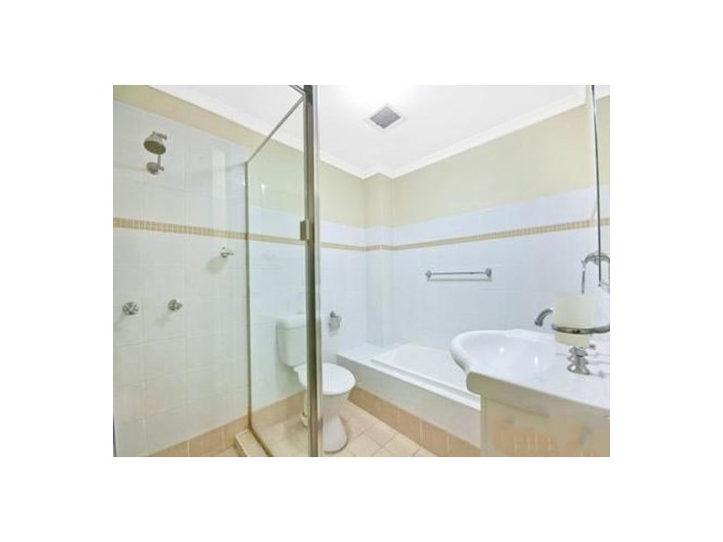 45/2 Wentworth Avenue, Toongabbie NSW 2146