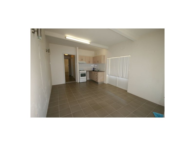 10/24 Campbell Cres, Terrigal NSW 2260