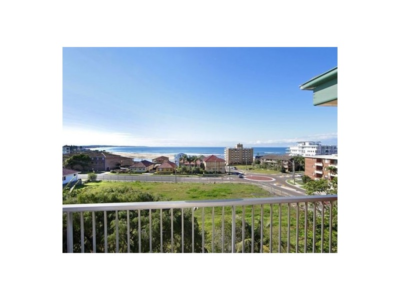 8/3-5 Fairport Ave, The Entrance NSW 2261