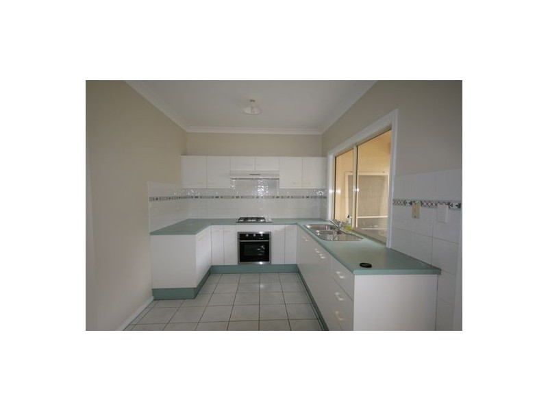 6/6 Beechwood Street, Ourimbah NSW 2258