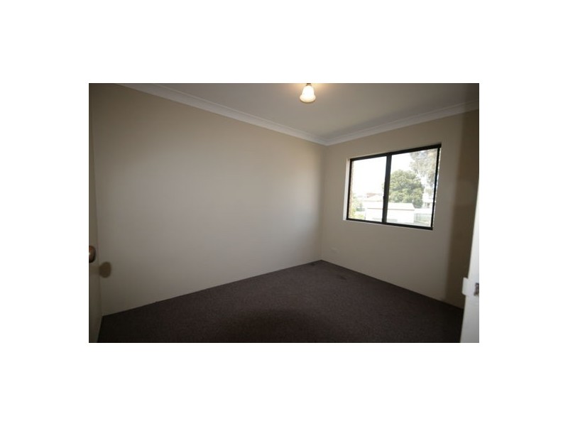 23/2 Skellator, Muswellbrook NSW 2333