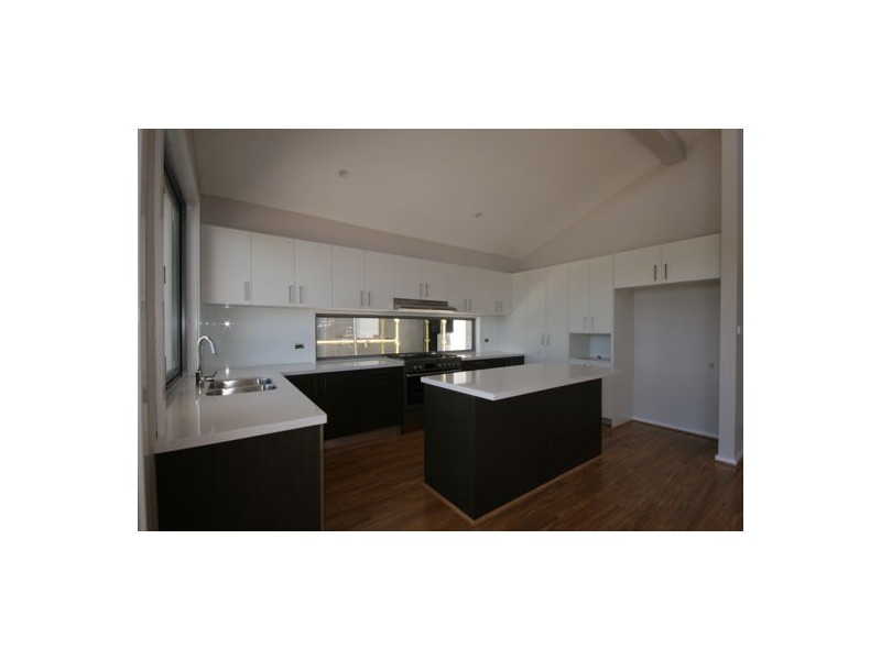 71 Pebblebeach Ave, Magenta NSW 2261