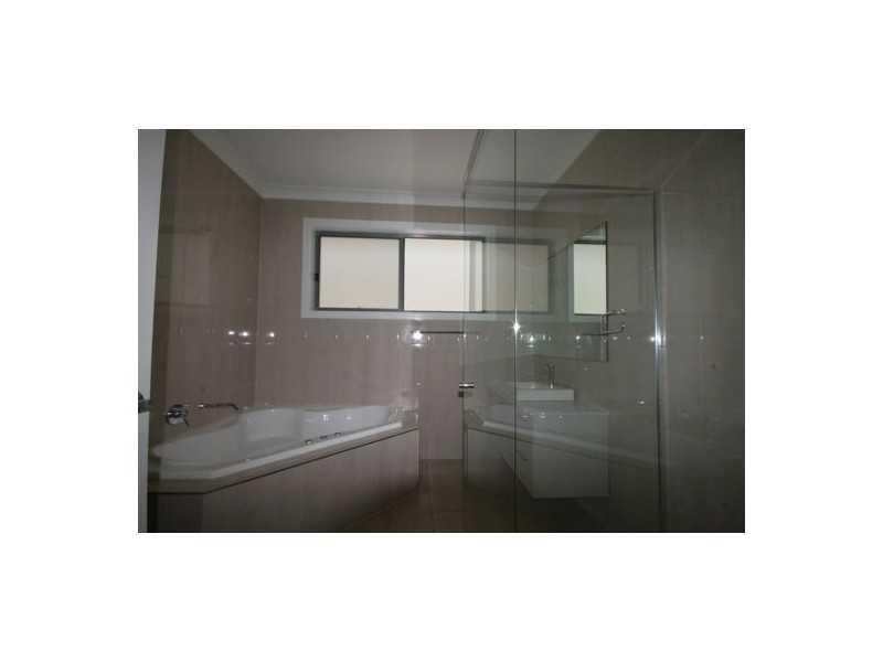 71 Pebblebeach Ave, Magenta NSW 2261