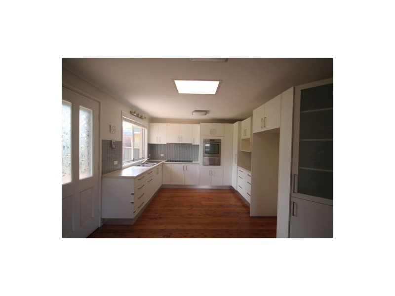 8 Ryan Crescent, Riverstone NSW 2765