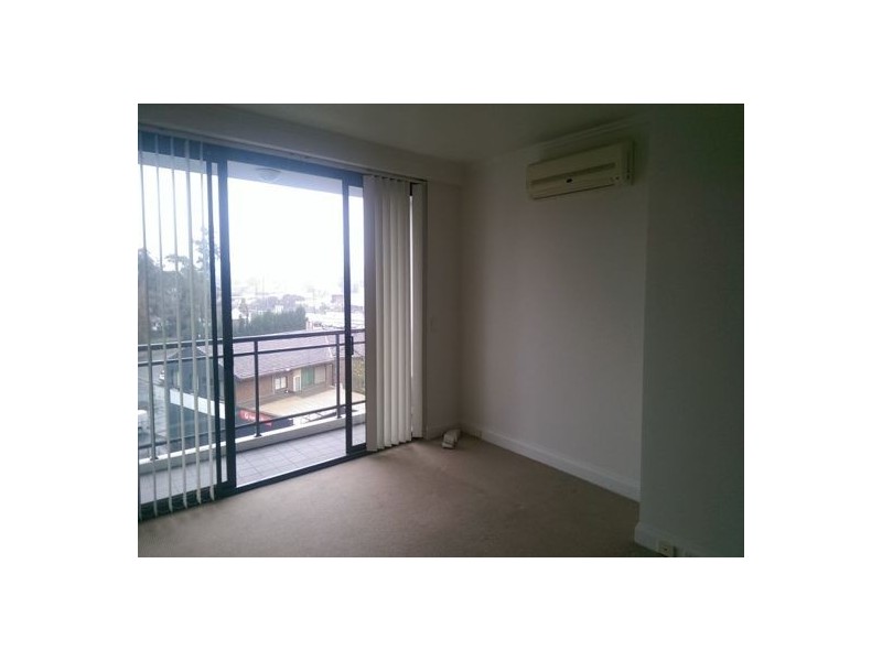 21A/541 Pembroke Road, Leumeah NSW 2560