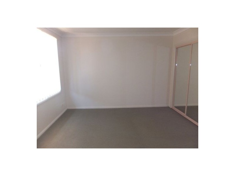 4/6 Beechwood Crescent, Ourimbah NSW 2258