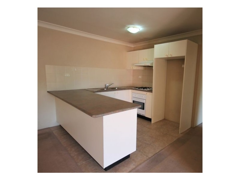 12/12-16 Toongabbie Road, Toongabbie NSW 2146