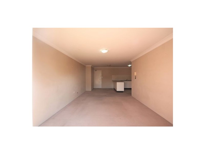 12/12-16 Toongabbie Road, Toongabbie NSW 2146