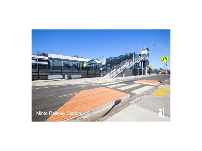 8/16 Derby St, Minto NSW 2566