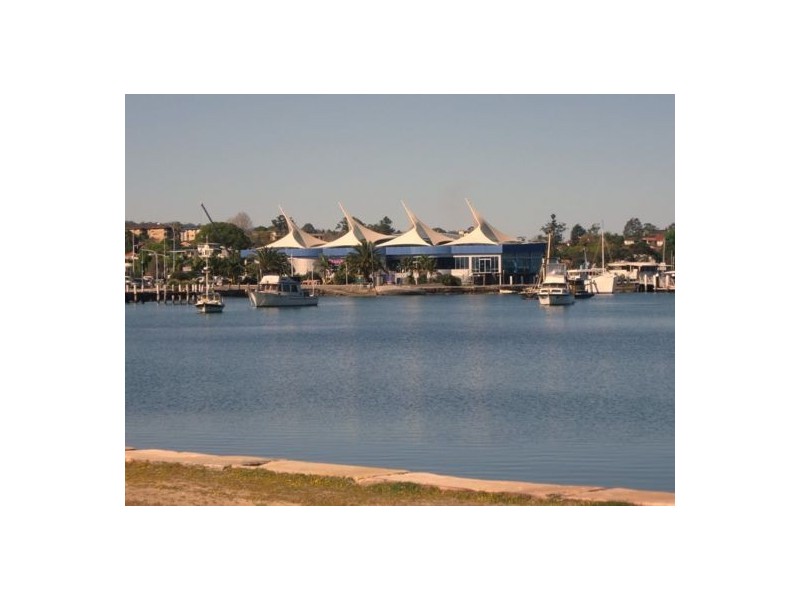 5/68 Faunce Street West, Gosford NSW 2250