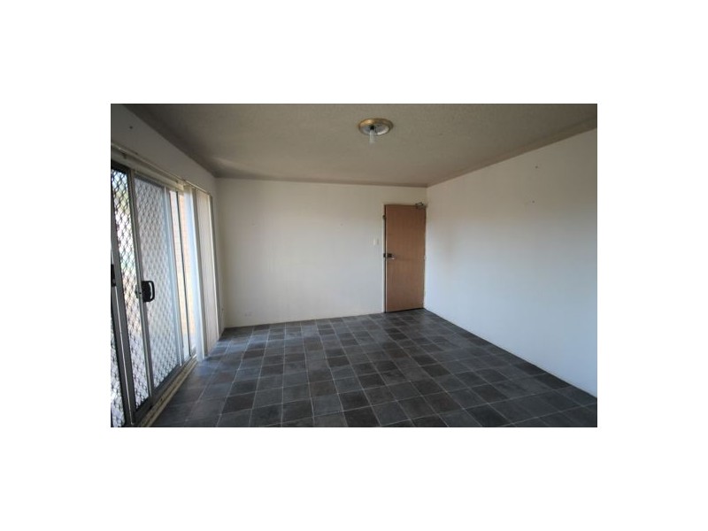 6/28 Moore Street, Campbelltown NSW 2560