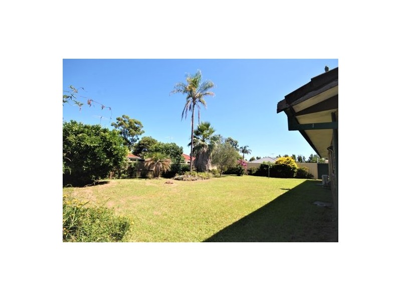 4 Celestial Pl, Cranebrook NSW 2749