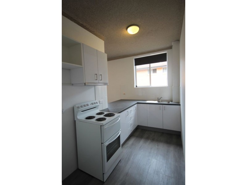 38/5-7 Hoddle Avenue, Campbelltown NSW 2560