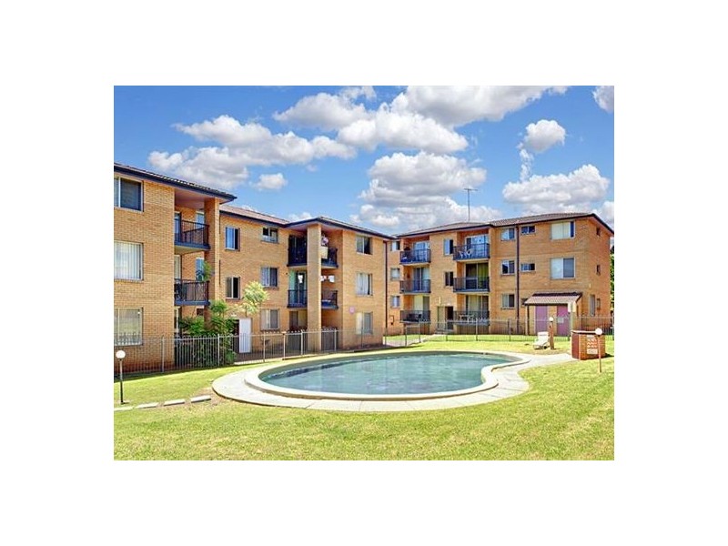 38/5-7 Hoddle Avenue, Campbelltown NSW 2560