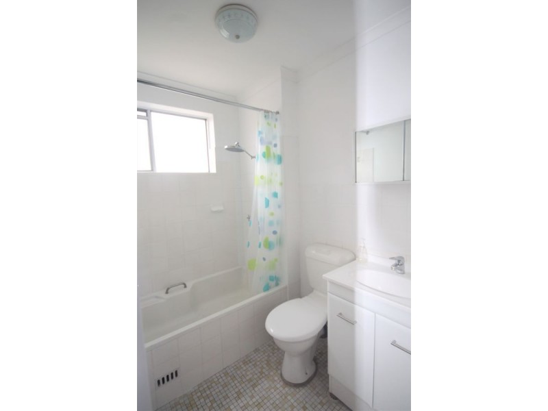 38/5-7 Hoddle Avenue, Campbelltown NSW 2560