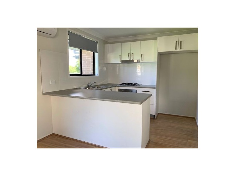 8B Mavis Street, Rooty Hill NSW 2766