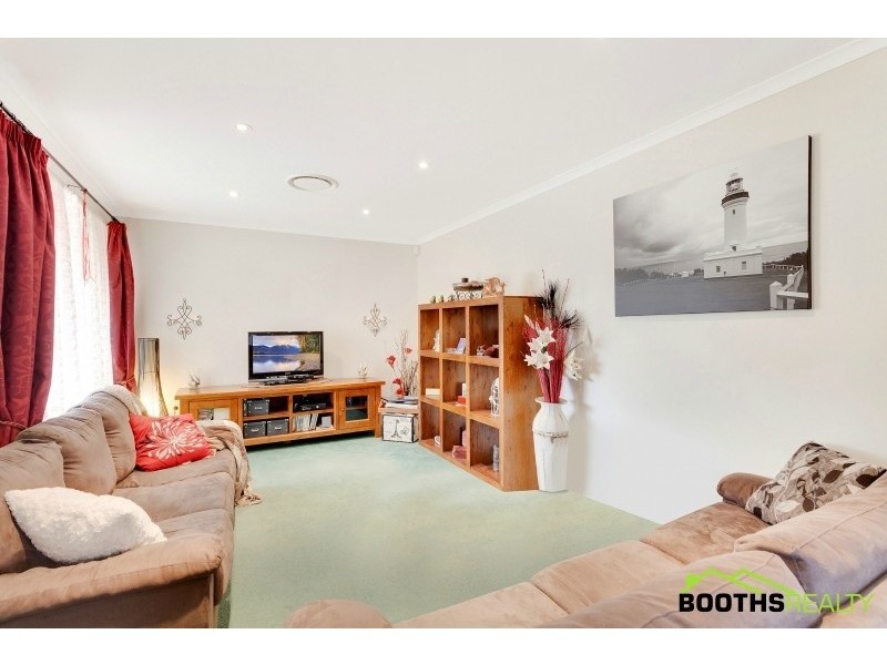 19 Scenic Circle, Budgewoi NSW 2262