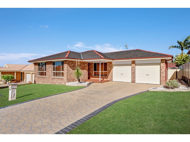 17 Daintree Crescent, Blue Haven NSW 2262