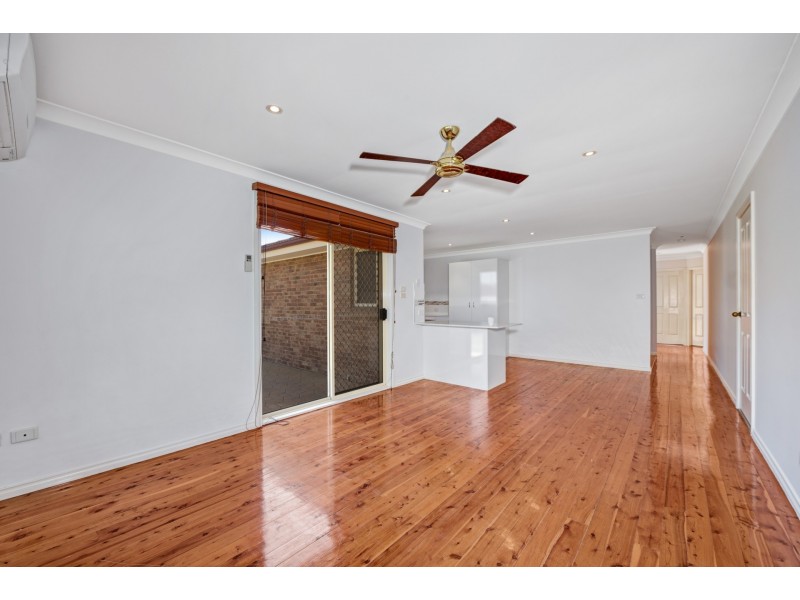 17 Daintree Crescent, Blue Haven NSW 2262