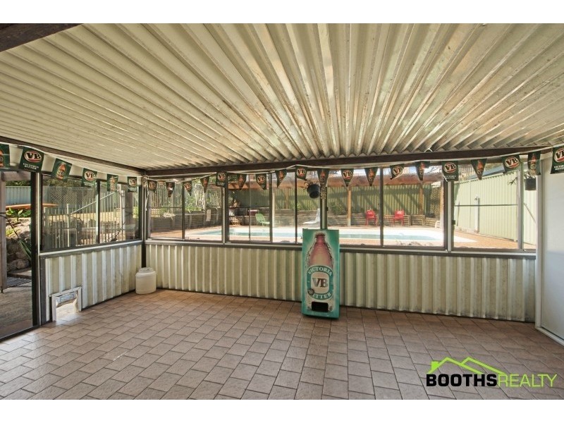 61 Swan Street, Kanwal NSW 2259