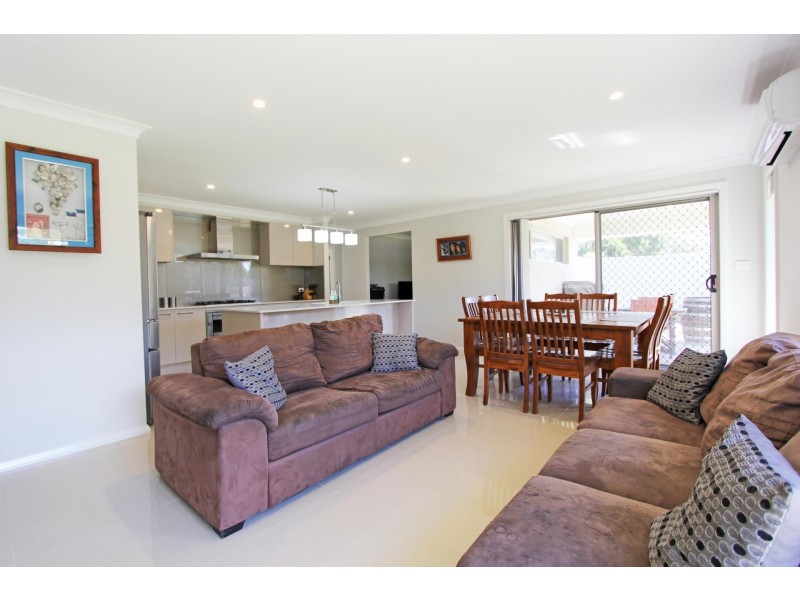 11a Morisset Park Road, Morisset Park NSW 2264