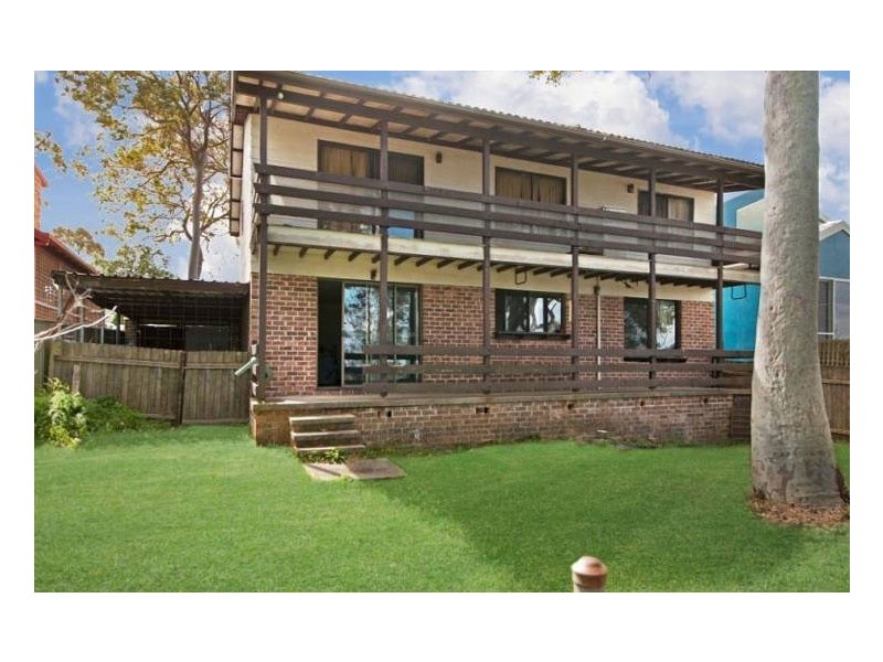 100 Marks Road, Gorokan NSW 2263