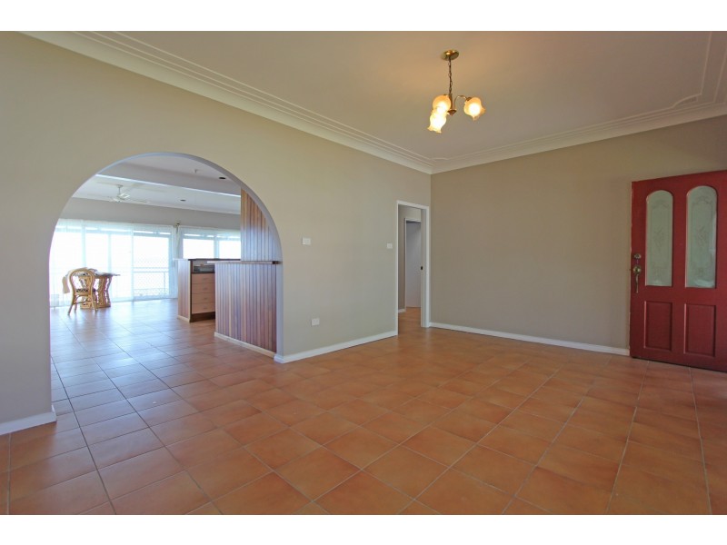 112 Tuggerawong Road, Wyongah NSW 2259