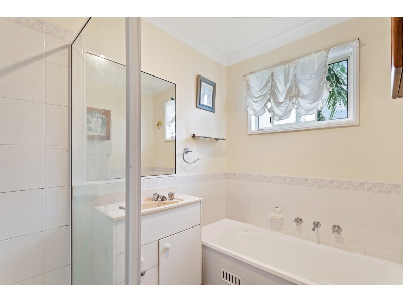 26 Coonanga Avenue, Budgewoi NSW 2262