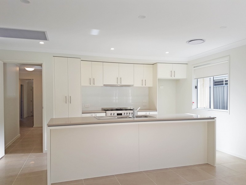 6 Jasper Avenue, Hamlyn Terrace NSW 2259