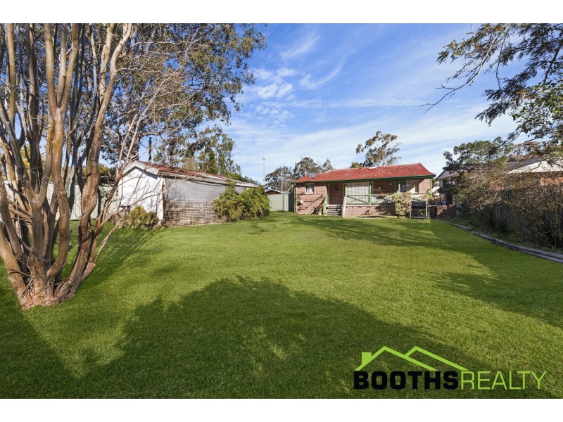 94 Cadonia Road, Tuggerawong NSW 2259