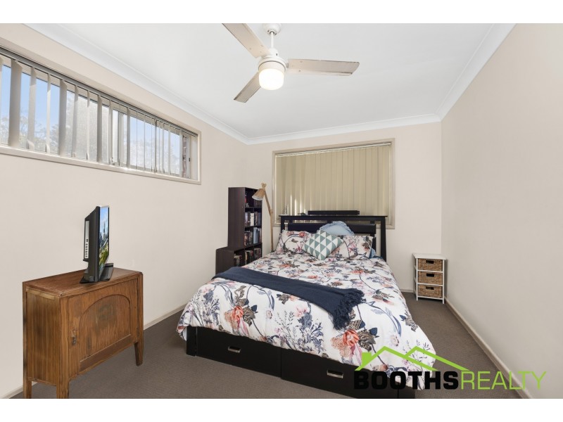 94 Cadonia Road, Tuggerawong NSW 2259