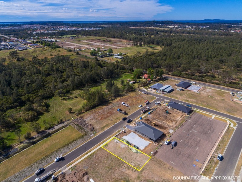 14 Eleanor Close, Hamlyn Terrace NSW 2259