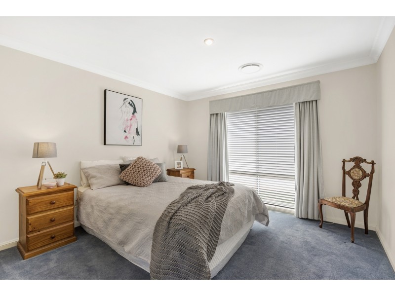 4 Ridgeland Street, Woongarrah NSW 2259