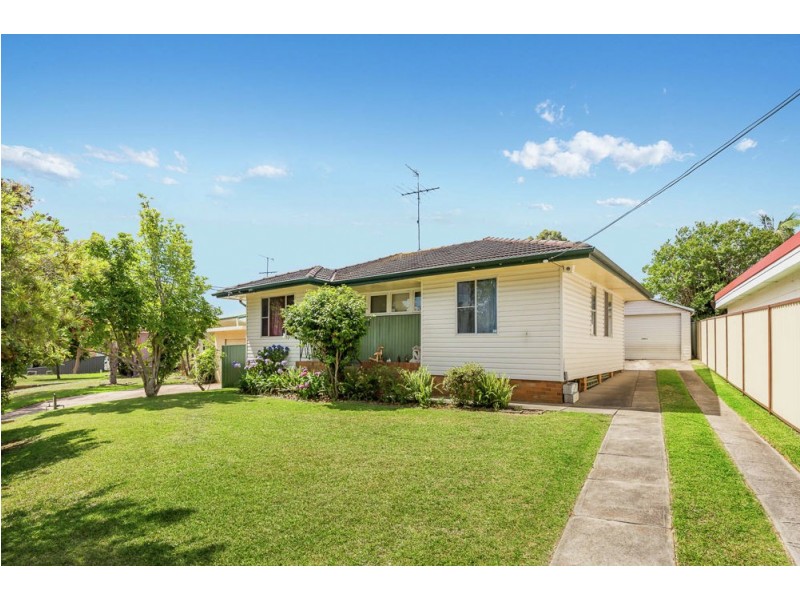 13 Patterson Road, Lalor Park NSW 2147