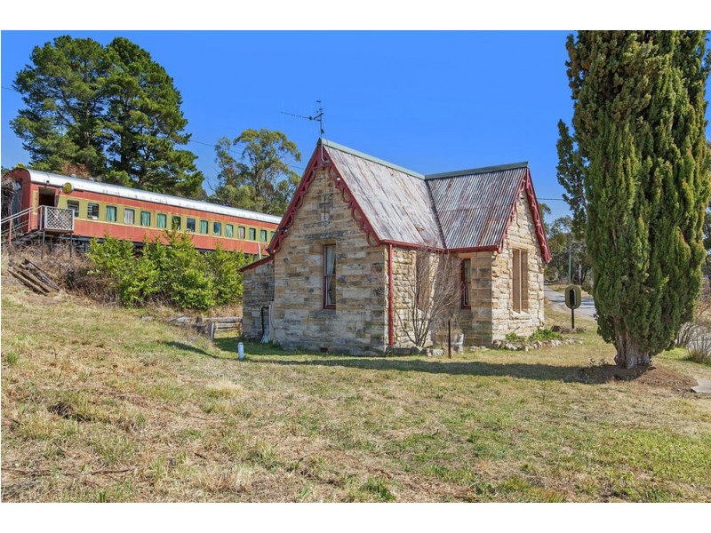 3 Hughes Lane, Marrangaroo NSW 2790