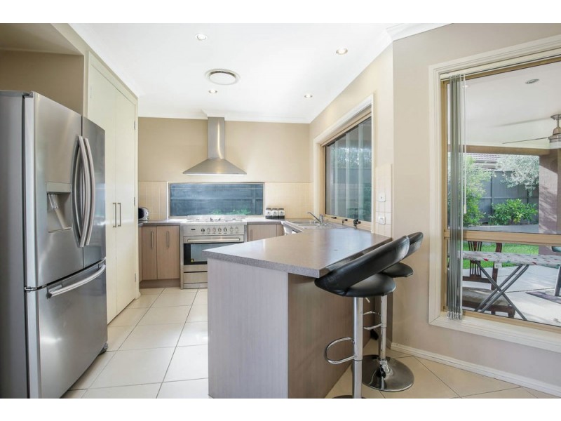 11 Drummond Avenue, Ropes Crossing NSW 2760