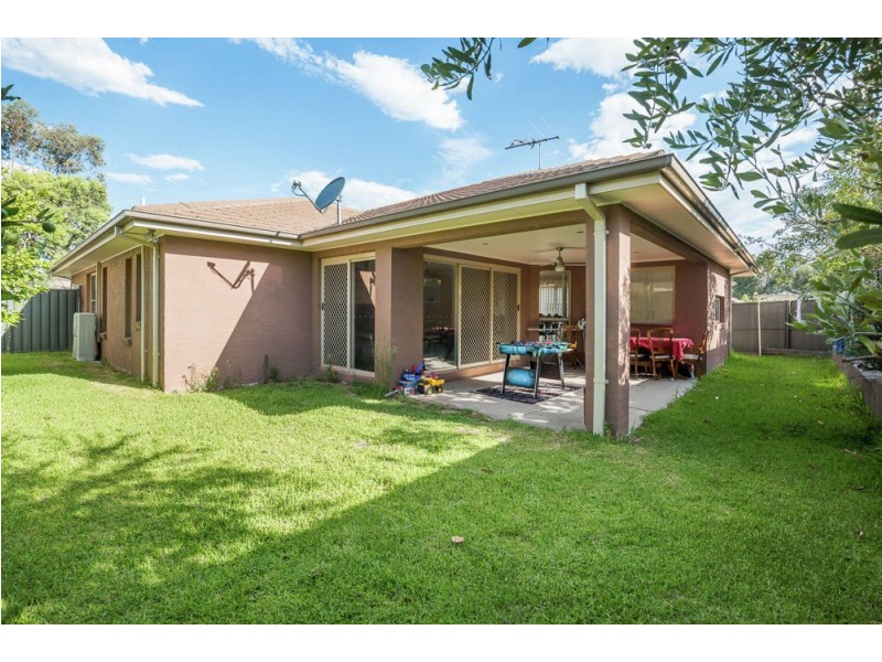 11 Drummond Avenue, Ropes Crossing NSW 2760