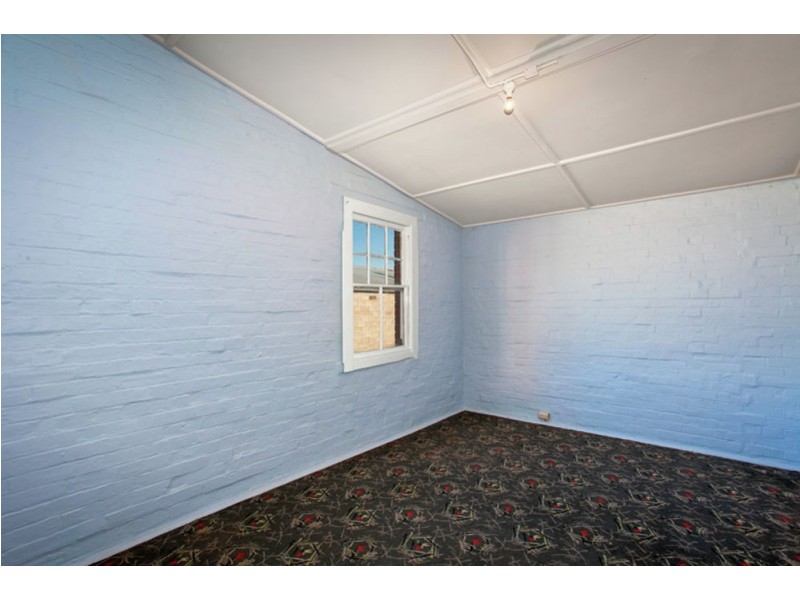 11 Bradley Street, Goulburn NSW 2580