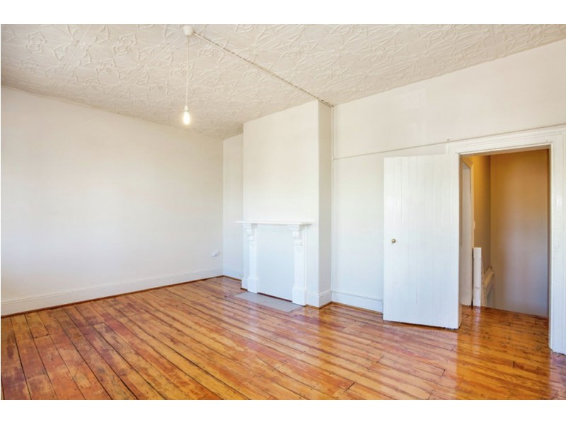 11 Bradley Street, Goulburn NSW 2580