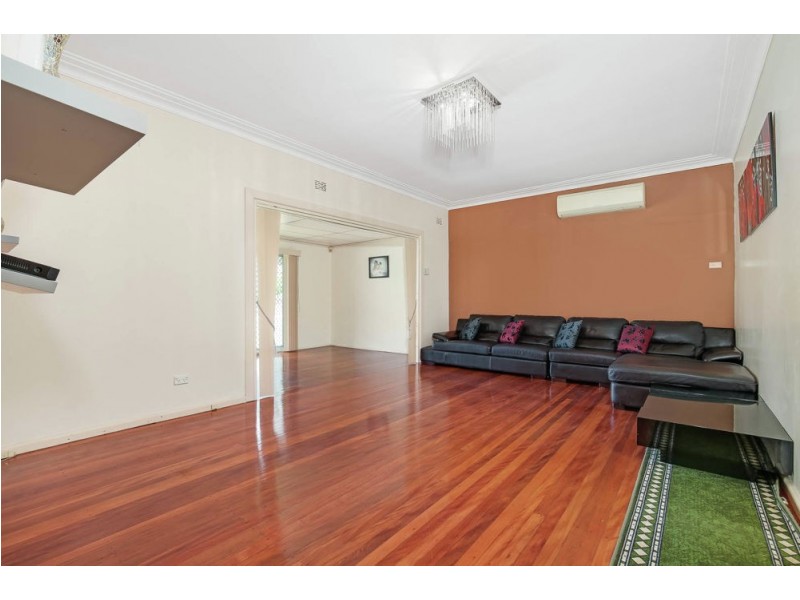 13 Oregon Street, Blacktown NSW 2148