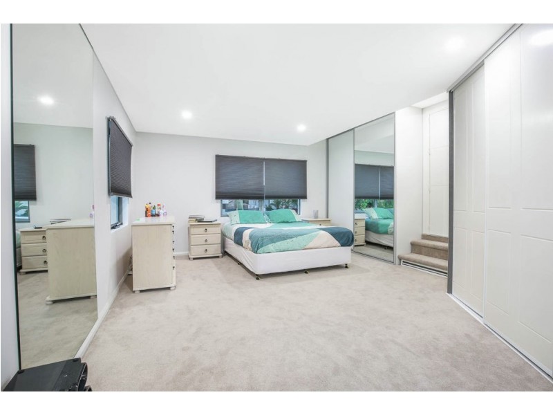 30 Craig Street, Smithfield NSW 2164