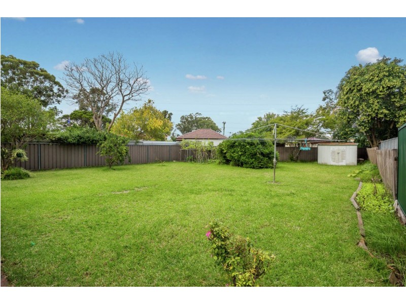 2 Gibbons Place, Marayong NSW 2148