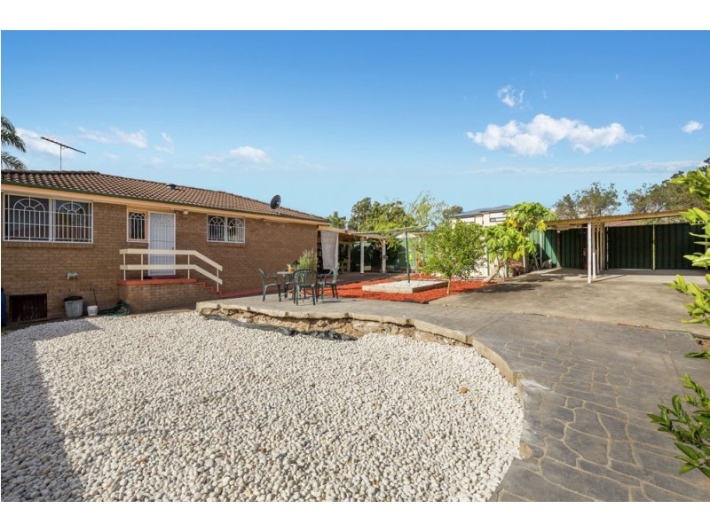 1 Durward Street, Dean Park NSW 2761