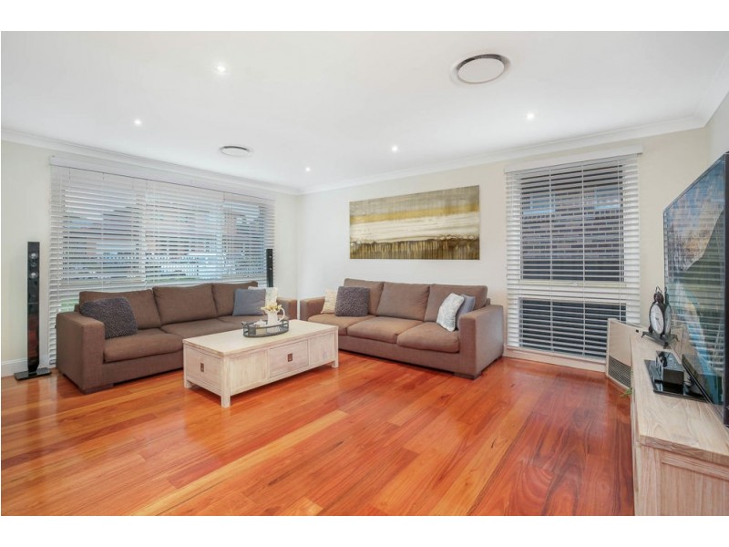 9 Austen Close, Wetherill Park NSW 2164