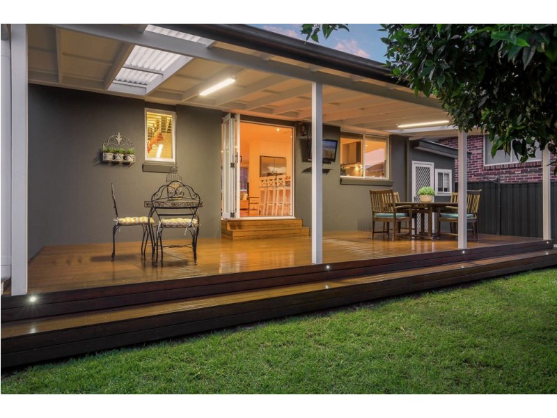 9 Austen Close, Wetherill Park NSW 2164