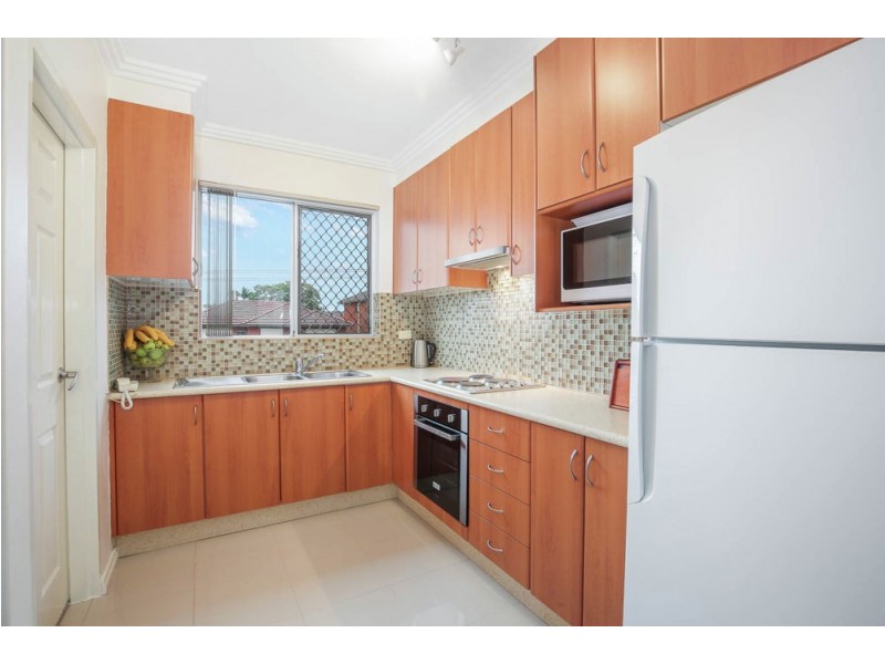 10/92 Harris Street, Fairfield NSW 2165