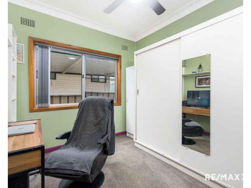 15 Pembroke Street, Blacktown NSW 2148