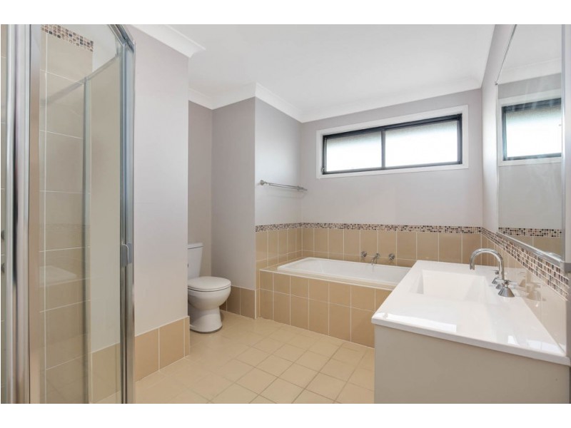 68 Silvereye Circuit, Woodcroft NSW 2767